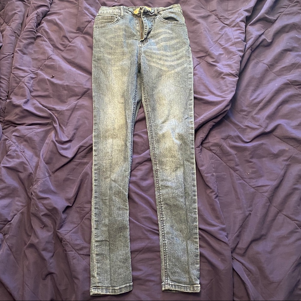 Skinny jeans